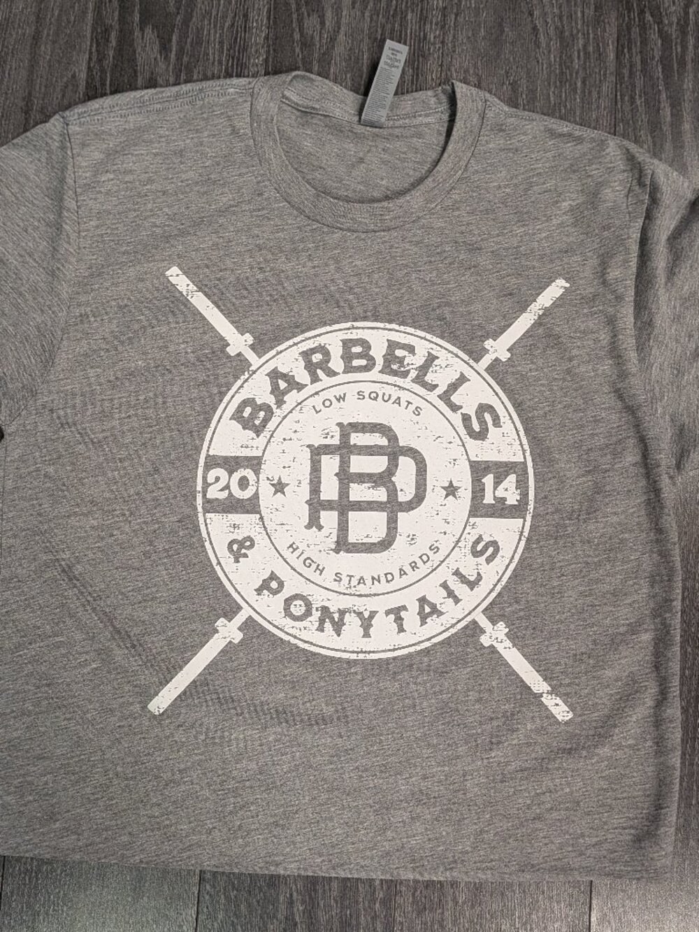 Barbells And Ponytails S/S Crop "Logo Badge" T-Shirt Sz S NEW
